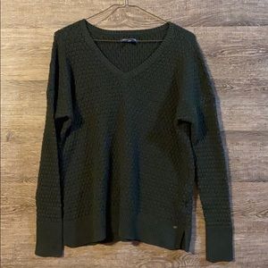🚨5/$25🚨American Eagle sweater V-neck size large